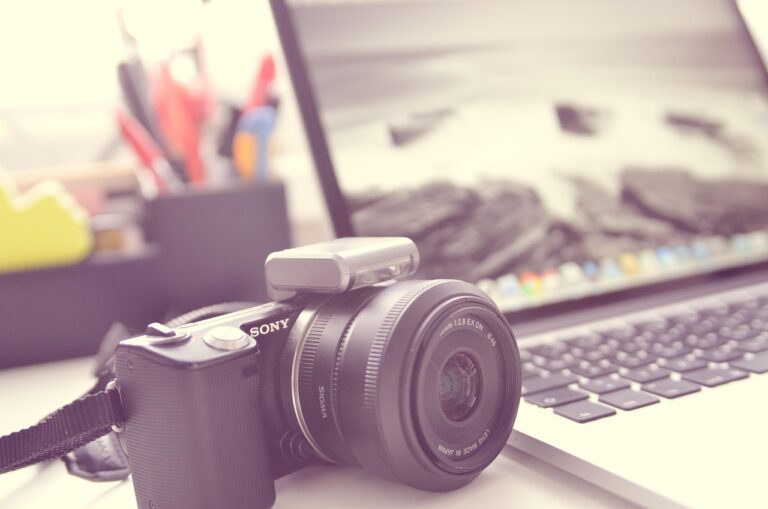 keyboard, keys, hardware, pc, computer, peripheral device, laptop, notebook, work, office, camera, photo, taking photos, photography, photo camera, camera, camera, camera, camera, camera, photo
